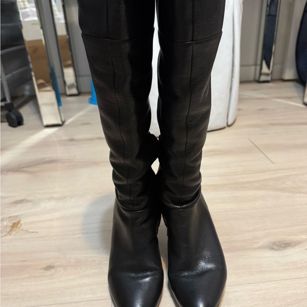 Black Women's Leather Boots